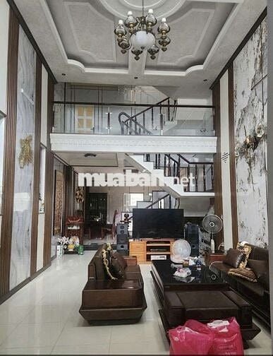 Loa loa chết mất rồi bà con ơi lụi ngập ngân hàng cần da gấp căn này