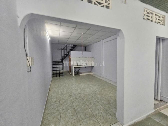 Cho thuê Nhà Mặt Tiền 90m2 Đường số 12 p . Trường Thọ. Trệt + gác.