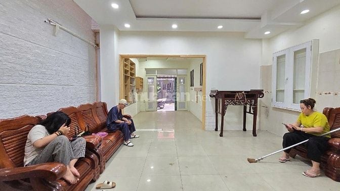 Cần Bán Nhanh Căn Nhà Tại 14/11 Nhất Chi Mai, phường 13, quận Tân Bình