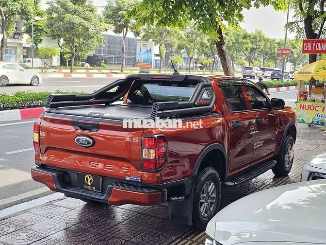 FORD RANGER XLS 4X2 SX 2024 ĐK 2025 ODO 14.000 KM