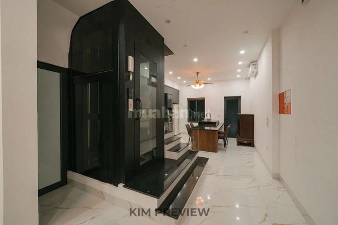 Cần bán gấp căn hộ siêu đẹp ô tô vào nhà tại Bắc Từ Liêm 