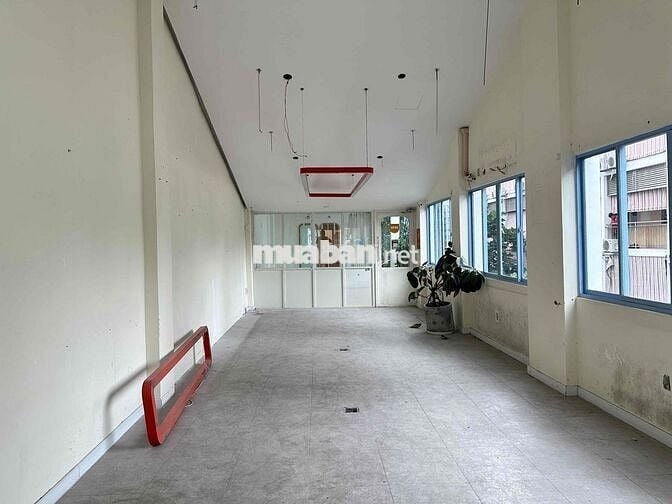 🌟 Cho thuê nhà góc 2 mặt tiền – Trung tâm Q.1 🌟