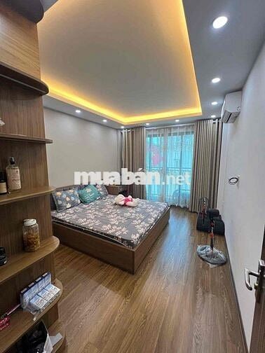 Bán nhà Đại Mỗ, 42m 5 Tầng, Ngõ Thông, Ô tô lùi gần, tặng full đồ