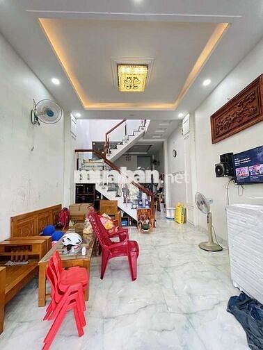 NHÀ TÔ KÝ GẦN ĐẠI HỌC GTVT - XE HƠI NGỦ TRONG NHÀ QUẬN 12