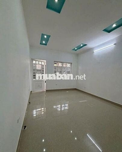 CHO THUÊ NHÀ 18 NGUYỄN HỮU CẦU Q1, DT 4x20M, TRỆT 1 LẦU – GIÁ 65 TRIỆU