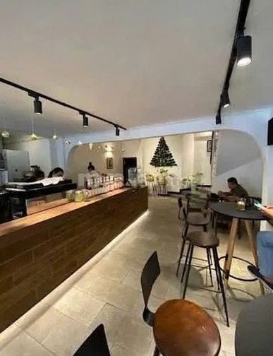 Cho thuê nhà mặt tiền Võ Văn Tần, P.5, Q.3 giá 52tr