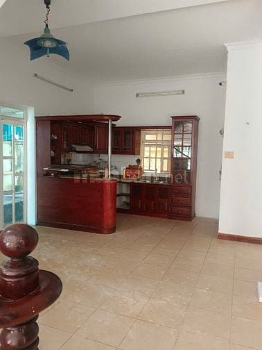 Nhà và văn phong cho thuê gia Rex bảo ve 24/24