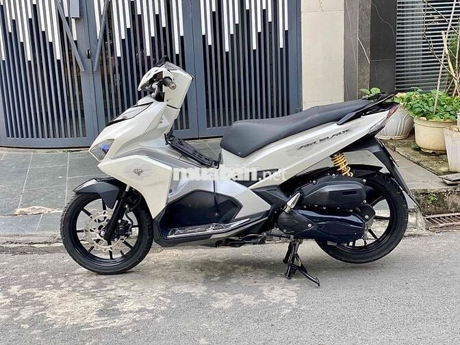 cần bán xe Honda Air Blade 2016  bstp chính chủ