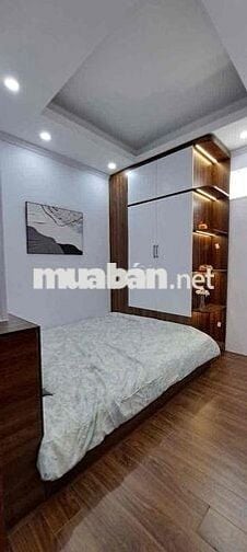 Bán chung cư Mặt phố Phan Đình Giót 52m 2 ngủ full nội thất