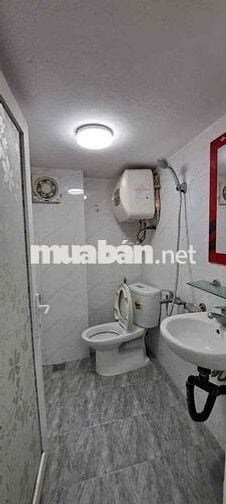 Bán chung cư Mặt phố Phan Đình Giót 52m 2 ngủ full nội thất