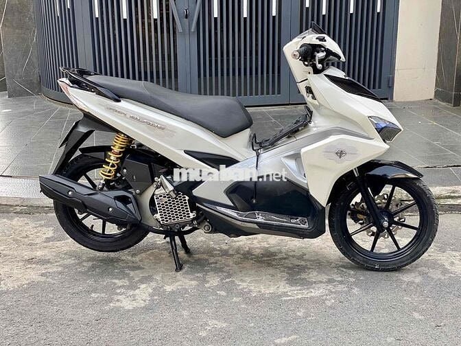 cần bán xe Honda Air Blade 2016  bstp chính chủ