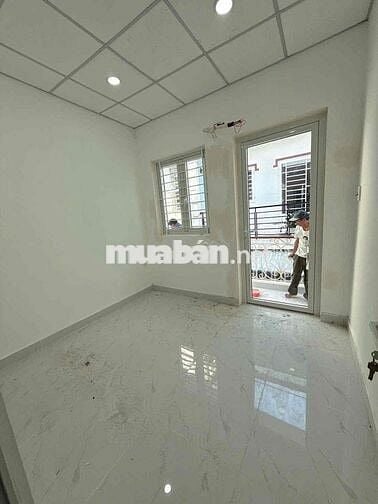 Ngay Aeon Tân Phú - 2 tầng - K Lộ Giới - Sổ Riêng - 2pn - 2 tỷ hơn