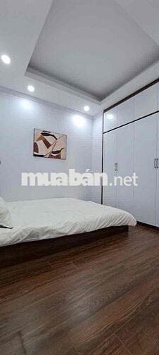 Bán chung cư Mặt phố Phan Đình Giót 52m 2 ngủ full nội thất