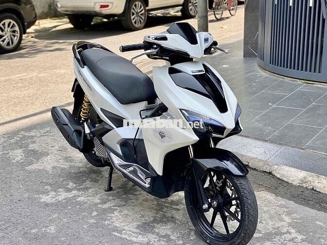 cần bán xe Honda Air Blade 2016  bstp chính chủ