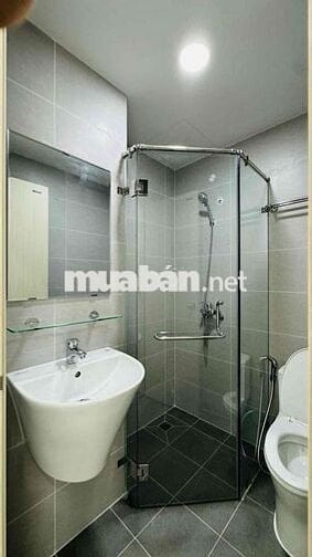 Chung cư Bcons Polygon. 2pn 2wc. Diện tích 54m2. Có màn kính bếp