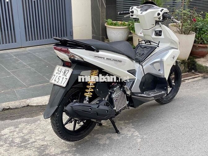 cần bán xe Honda Air Blade 2016  bstp chính chủ