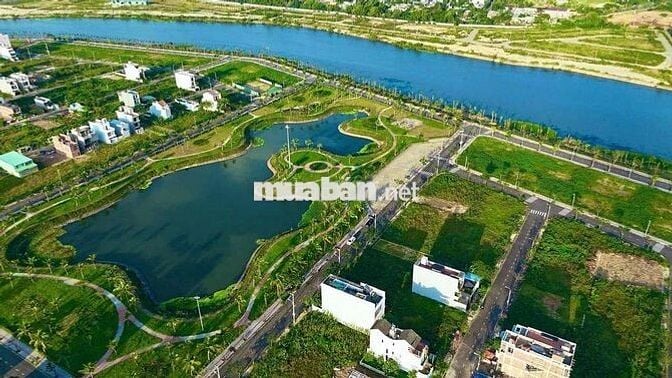 chính chủ gửi lô đất Nam Hoà Xuân đẹp sát góc