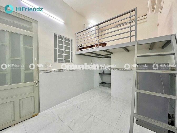 🎉Trống Sẵn Phòng Có Gác - Sẵn Máy Lạnh - Ngay Tô Hiệu - Thạch Lam✅