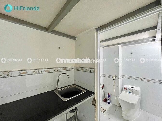 🎉Trống Sẵn Phòng Có Gác - Sẵn Máy Lạnh - Ngay Tô Hiệu - Thạch Lam✅