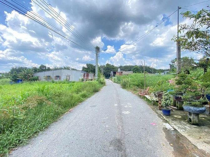 Công ty Đấu giá hợp danh Lam Sơn Sài Gòn THÔNG BÁO ĐẤU GIÁ TÀI SẢN