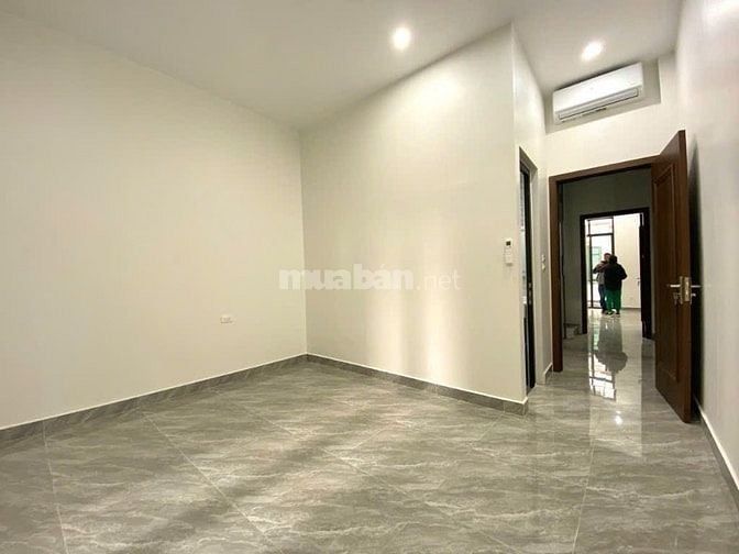 💎 CHO THUÊ NHÀ MỚI ĐẸP PHỐ TỨ LIÊN – ÂU CƠ, THANG MÁY