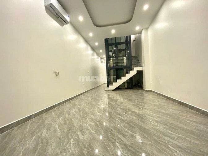 💎 CHO THUÊ NHÀ MỚI ĐẸP PHỐ TỨ LIÊN – ÂU CƠ, THANG MÁY