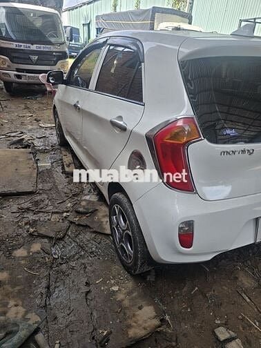 Kia Morning 2014 S 1.25 MT - 250 km