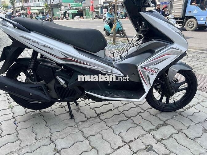 cần bán xe Airblade