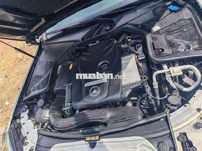 2018 C300 AMG - 80000 km