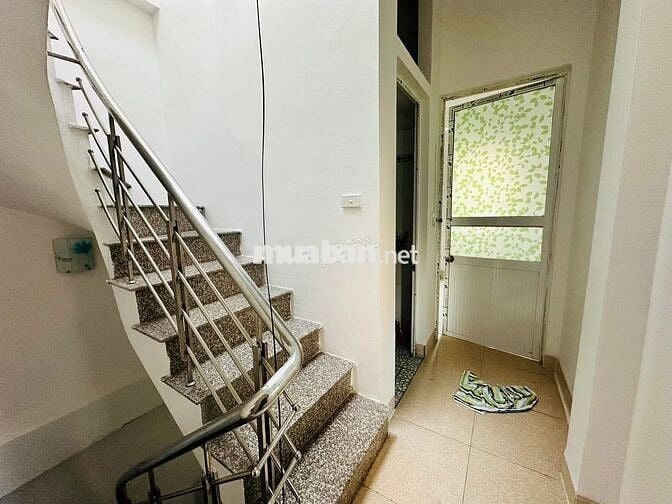 BÁN NHÀ HIẾM MỸ ĐÌNH - DÂN XÂY CHẮC CHẮN - GẦN PHỐ KINH DOANH SẦM UẤT