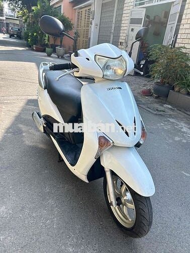 Honda Lead 2012 màu Trắng