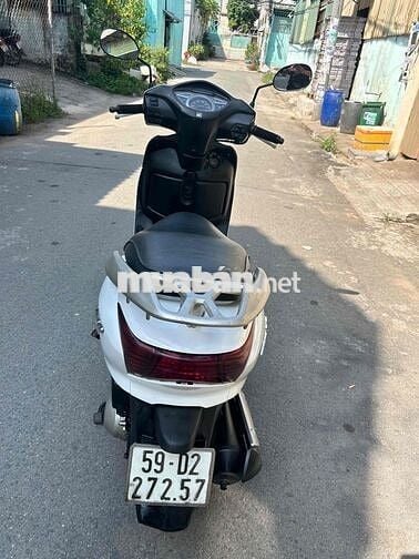 Honda Lead 2012 màu Trắng