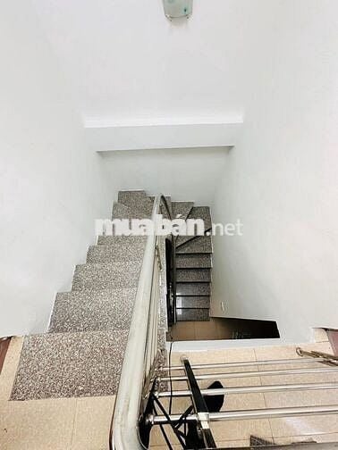 BÁN NHÀ HIẾM MỸ ĐÌNH - DÂN XÂY CHẮC CHẮN - GẦN PHỐ KINH DOANH SẦM UẤT