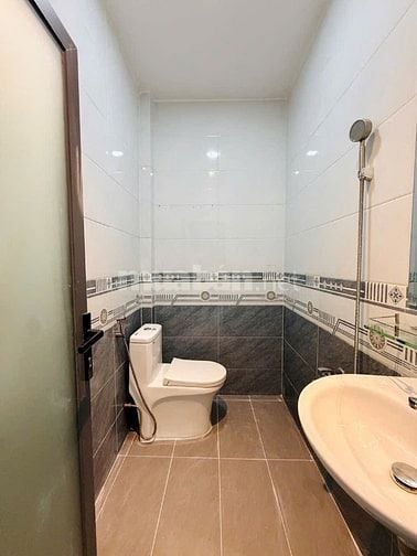 Nhà ở xã hội 2,2tỷ(100% giá) sổ hồng riêng ngay chợ Phú Lạc QL50 TPHCM