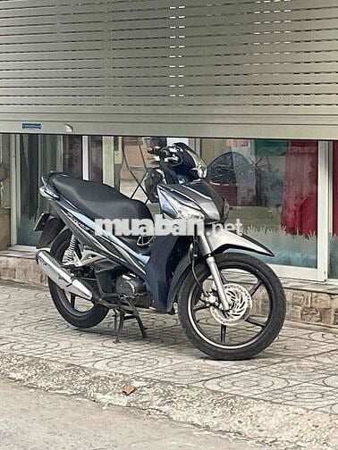 cần bán Futuneo FI 2017 còn mới sử dụng kỹ