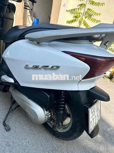 Honda Lead 2012 màu Trắng