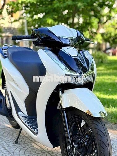 Sh 125 cuối 2024 phanh Abs đi 5000 cây như mới