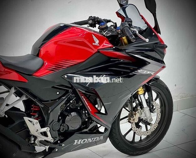 HONDA CBR150R ABS 2022.