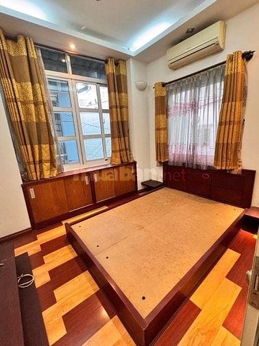 Nhà Hiếm Quang Trung Gò Vấp 4 Tầng 4PN A4 BTCT Sát Mặt Tiền 20m2 3.45T