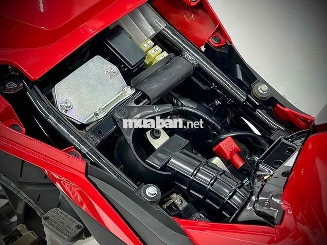 HONDA CBR150R ABS 2022.