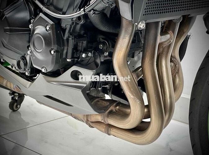 KAWASAKI Z900 ABS 2023