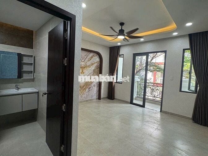 Cần cho thuê nhà HXH 86/2A Trần Thái Tông P.15 Q.Tân Bình