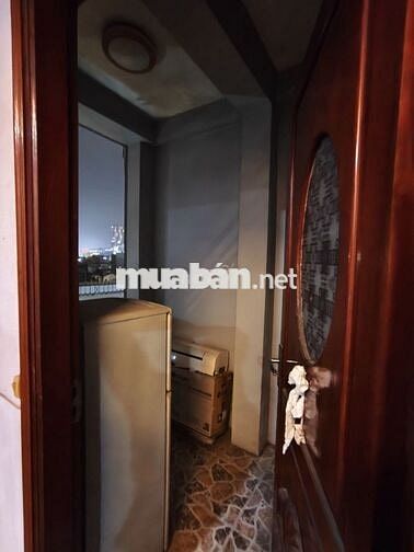 Cho thuê phòng trọ tại 79 Giáp Nhất – Tầng 4 & 6