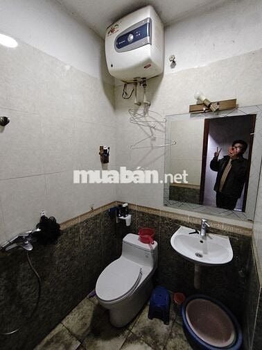 Cho thuê phòng trọ tại 79 Giáp Nhất – Tầng 4 & 6