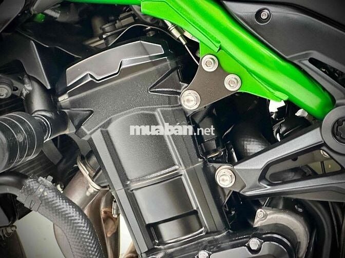 KAWASAKI Z900 ABS 2023