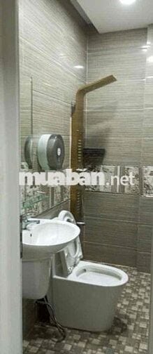 Full nội thất trệt lầu 4,2*12; 2pn đg xe hơi