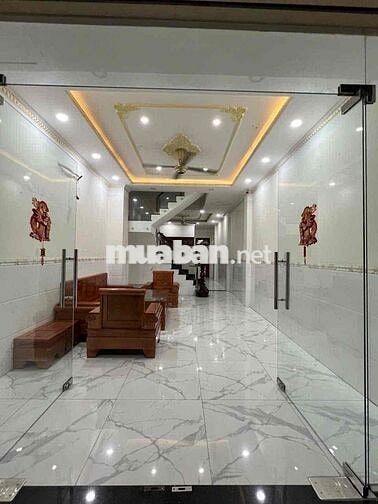 Cho thuê nhà có nội thất gần siêu thị Go