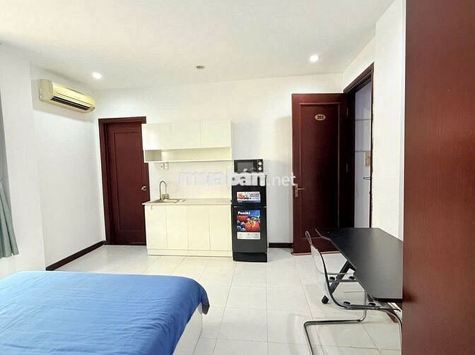 Phòng full tiện nghi dọn vào ở ngay giá hạt dẻ chỉ 3tr8 tại Độc Lập