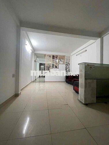 CHO THUÊ NHÀ HẺM XE TẢI 4 x 18 m