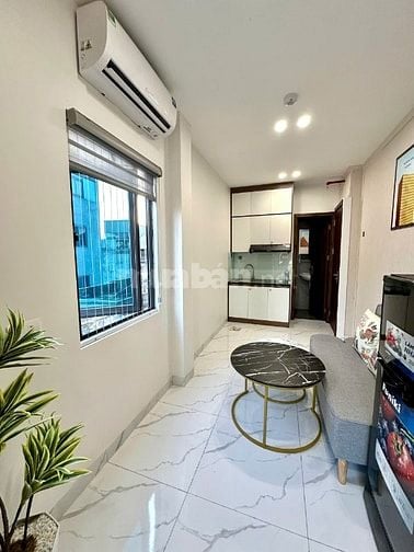 Phòng trọ studio,ô tô đỗ trước cửa,cạnh vinsmart